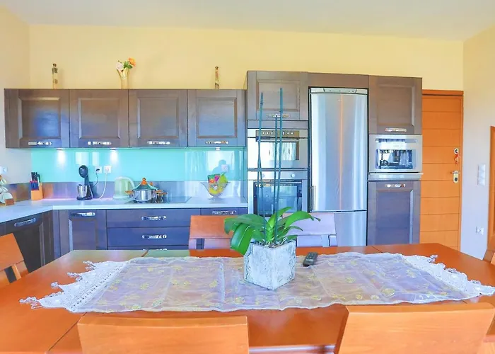 Dersea Villa *