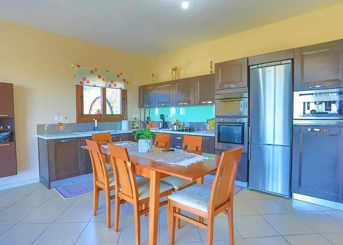 Dersea Villa *