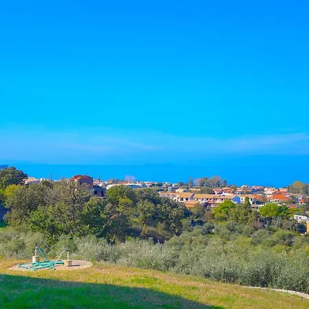 Villa Dersea