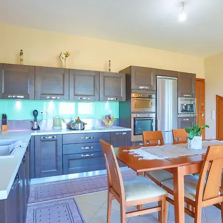 Dersea Villa